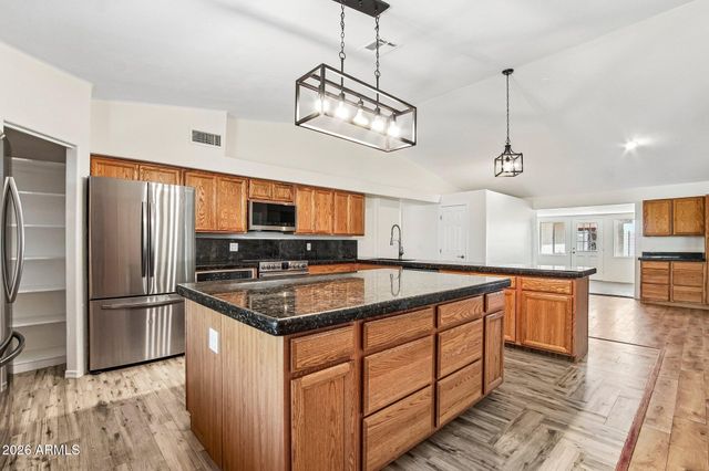 12137 E Bluebird Drive, Chandler, AZ 85286