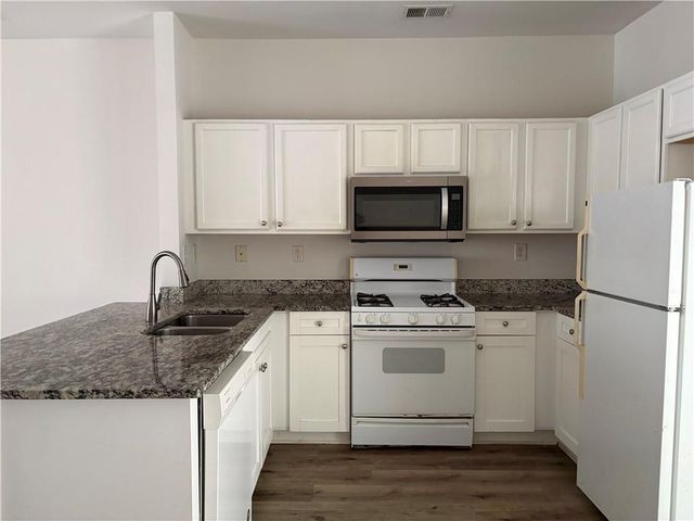 1581 Cove Creek Circle, Norcross, GA 30093