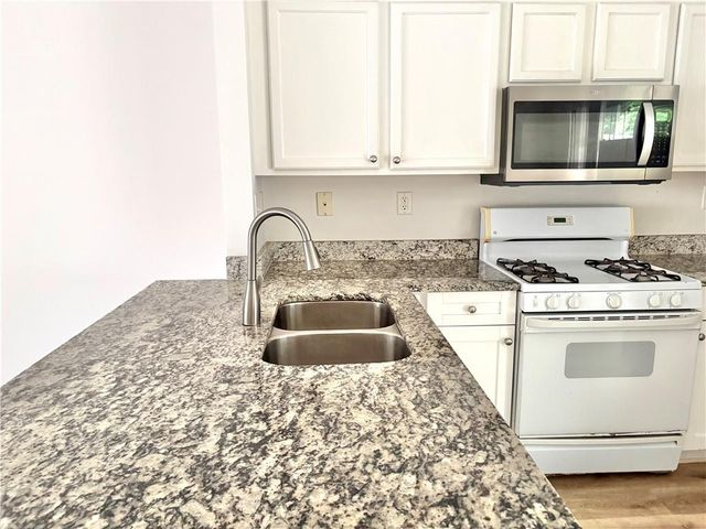 1581 Cove Creek Circle, Norcross, GA 30093