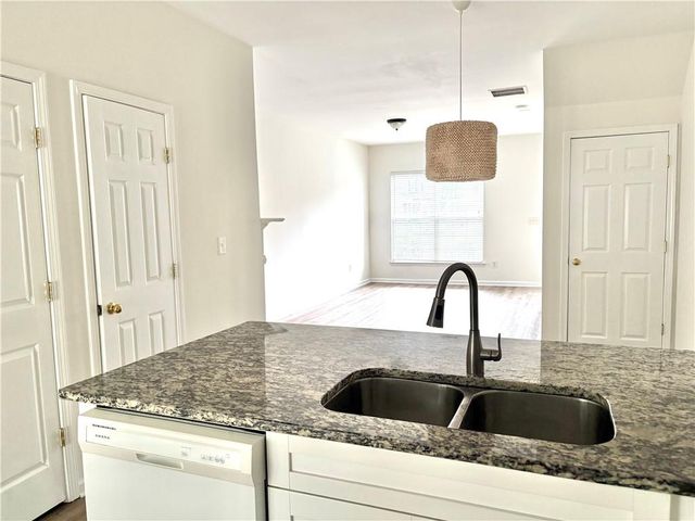 1581 Cove Creek Circle, Norcross, GA 30093