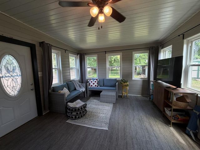 1307 Barron Street, Eau Claire, WI 54703