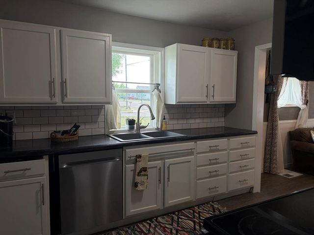 1307 Barron Street, Eau Claire, WI 54703