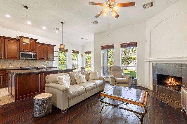 10 Sagamore Ridge Place, Spring, TX 77389