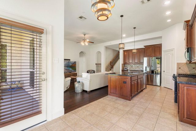 10 Sagamore Ridge Place, Spring, TX 77389