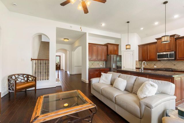 10 Sagamore Ridge Place, Spring, TX 77389