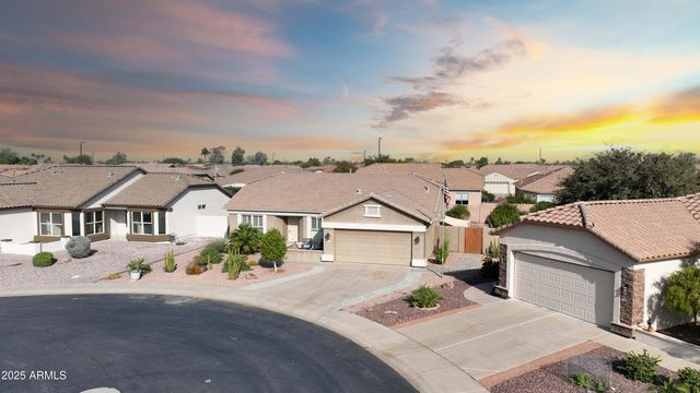 3098 E HAZELTINE Way, Chandler, AZ 85249