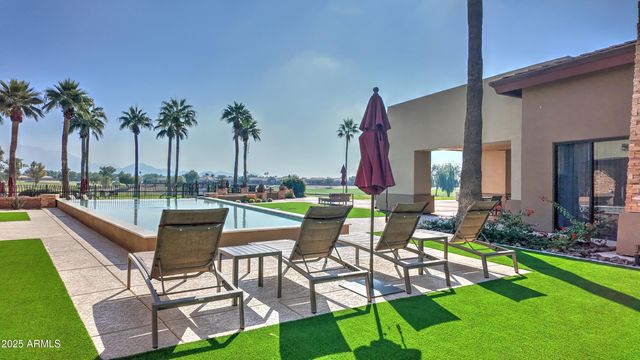 3098 E HAZELTINE Way, Chandler, AZ 85249