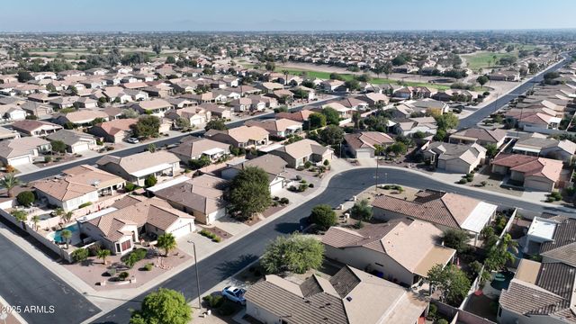 3098 E HAZELTINE Way, Chandler, AZ 85249