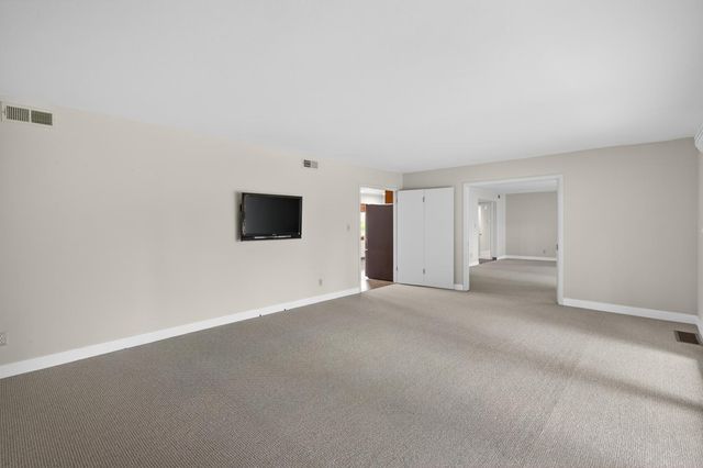 3331 Ellenmere Dr, Sacramento, CA 95821