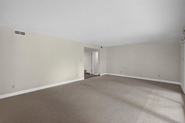 3331 Ellenmere Dr, Sacramento, CA 95821