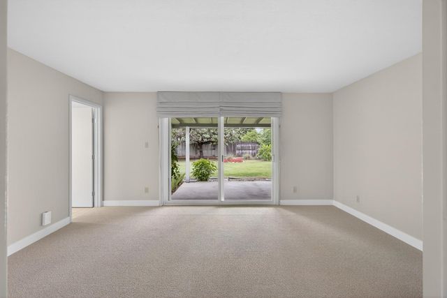 3331 Ellenmere Dr, Sacramento, CA 95821