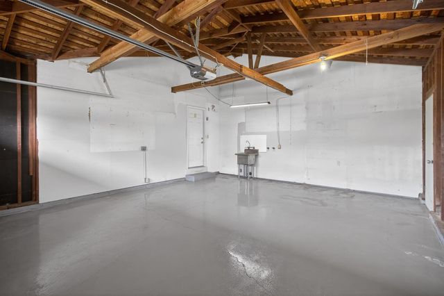 3331 Ellenmere Dr, Sacramento, CA 95821