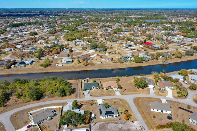 211 SW North Wakefield Circle, Port St. Lucie, Port St Lucie, FL 34953