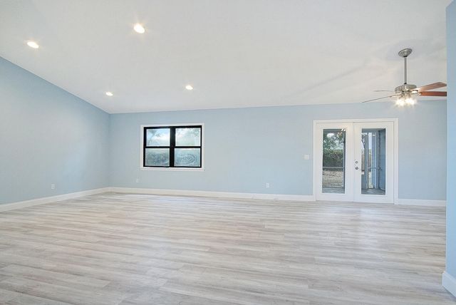 211 SW North Wakefield Circle, Port St. Lucie, Port St Lucie, FL 34953