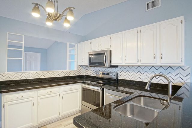 211 SW North Wakefield Circle, Port St. Lucie, Port St Lucie, FL 34953