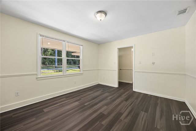 2210 Bona Bella Avenue, Savannah, GA 31406