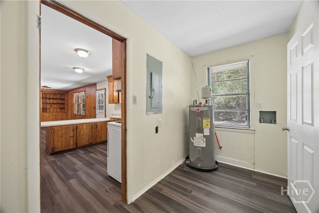 2210 Bona Bella Avenue, Savannah, GA 31406