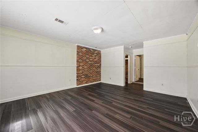 2210 Bona Bella Avenue, Savannah, GA 31406
