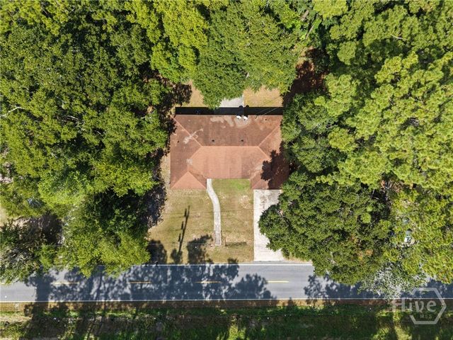 2210 Bona Bella Avenue, Savannah, GA 31406
