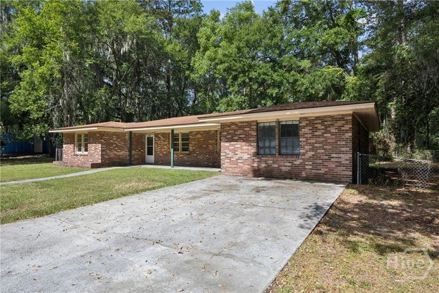 2210 Bona Bella Avenue, Savannah, GA 31406