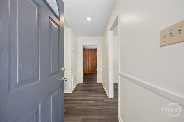 2210 Bona Bella Avenue, Savannah, GA 31406