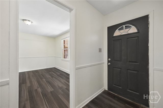 2210 Bona Bella Avenue, Savannah, GA 31406