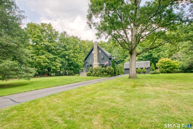 132 Perry Avenue, Norwalk, CT 06850