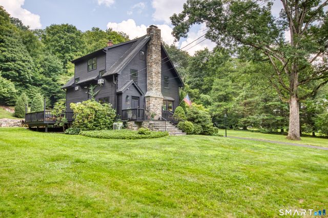 132 Perry Avenue, Norwalk, CT 06850