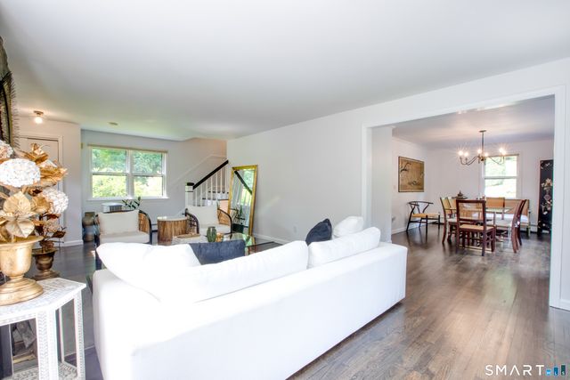 132 Perry Avenue, Norwalk, CT 06850