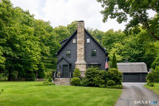 132 Perry Avenue, Norwalk, CT 06850