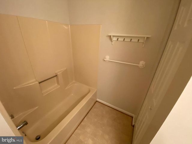 11185 KENSINGTON PL, Fredericksburg, VA 22407