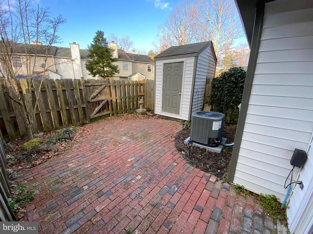 11185 KENSINGTON PL, Fredericksburg, VA 22407