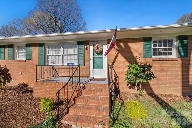 16409 Thompson Road, Mint Hill, NC 28227