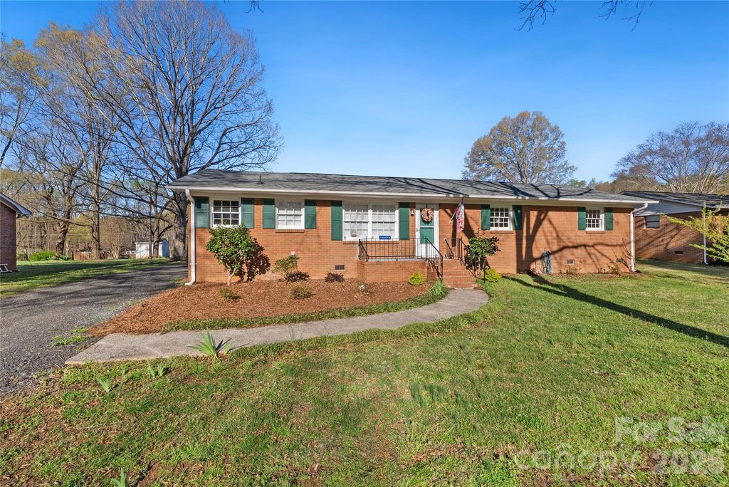 16409 Thompson Road, Mint Hill, NC 28227