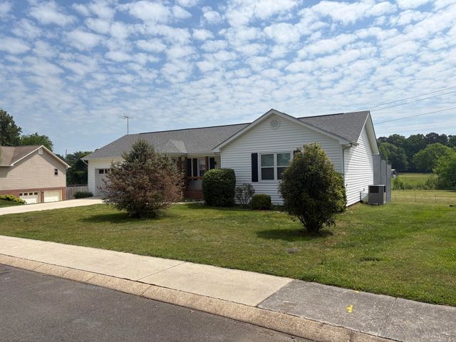 1789 Autumn Drive NE, Cleveland, TN 37323