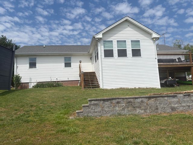 1789 Autumn Drive NE, Cleveland, TN 37323