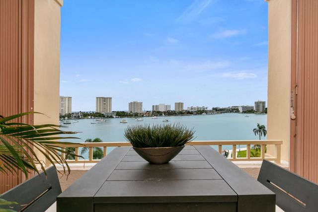 300 SE 5th Avenue 6050, Boca Raton, FL 33432
