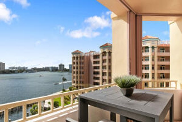 300 SE 5th Avenue 6050, Boca Raton, FL 33432