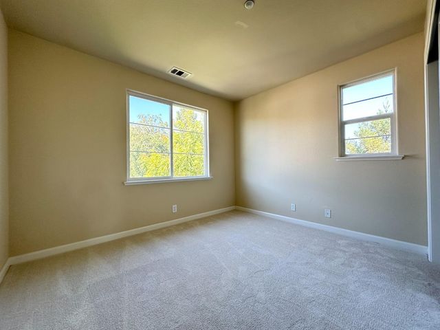 223 Vista Roma Way, San Jose, CA 95136