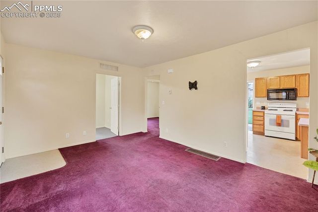 2609 E Monument Street, Colorado Springs, CO 80909