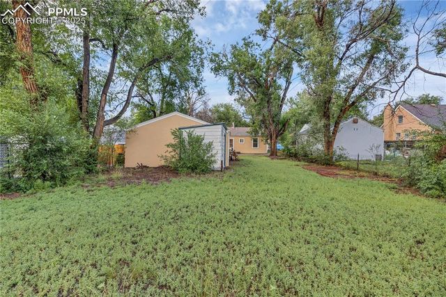 2609 E Monument Street, Colorado Springs, CO 80909