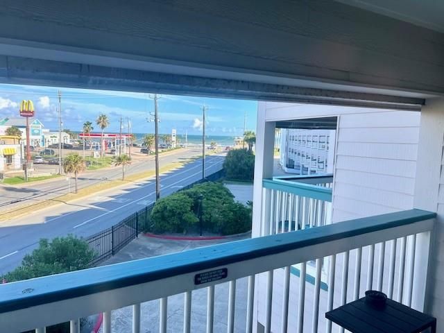 6102 Seawall Boulevard 241, Galveston, TX 77551