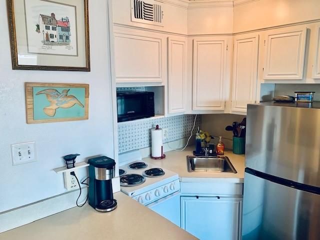 6102 Seawall Boulevard 241, Galveston, TX 77551