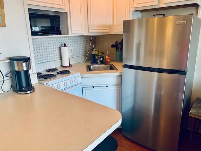 6102 Seawall Boulevard 241, Galveston, TX 77551