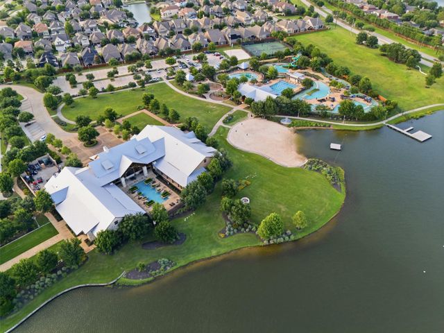 10707 Hilltop Harbor Way, Cypress, TX 77433