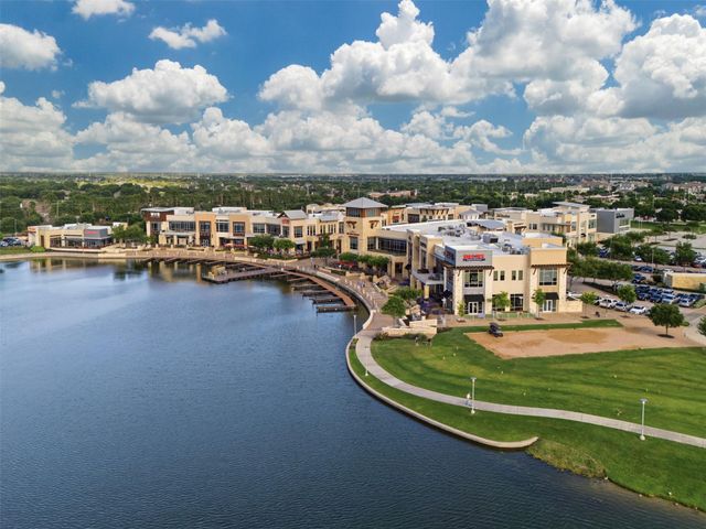 10707 Hilltop Harbor Way, Cypress, TX 77433