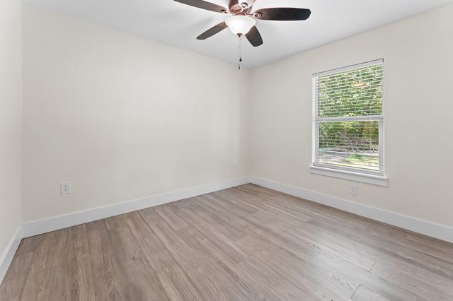 3806 Castle Hills Drive, Dallas, TX 75241