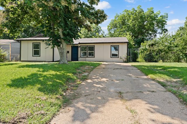 3806 Castle Hills Drive, Dallas, TX 75241