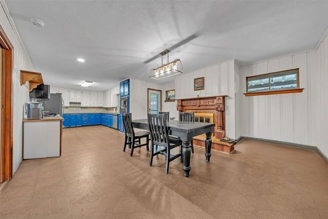 106 Lakeridge Road, Lakeside, TX 76108