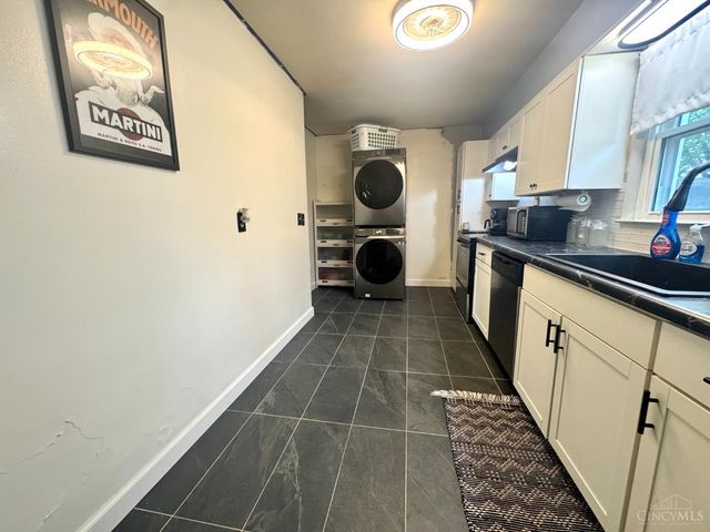 308 Arcadia Drive, Middletown, OH 45042